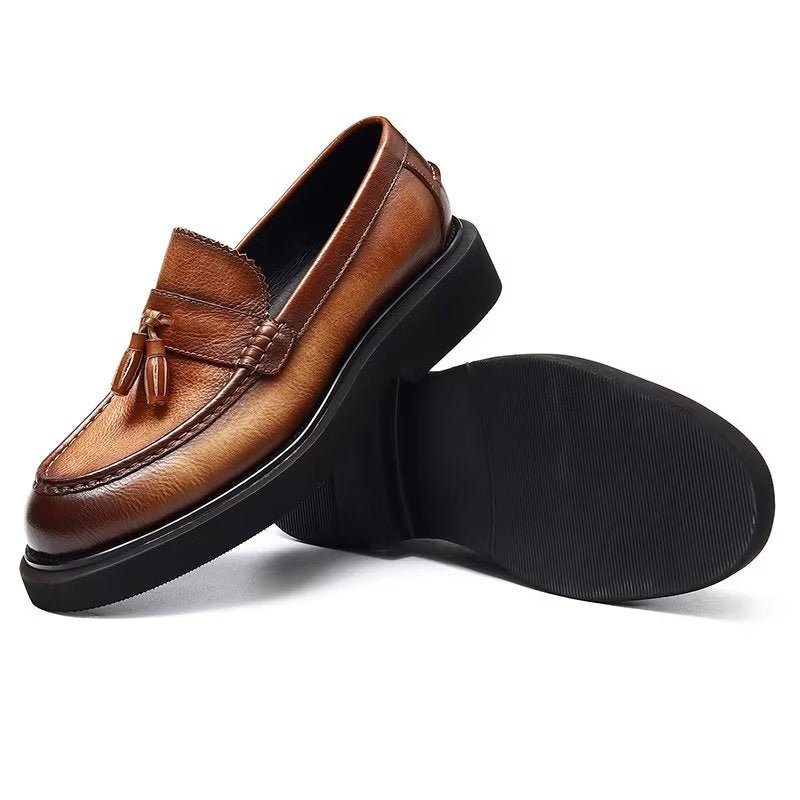 Miesten Juhlakengät Kohokuvioidut Elegance-slip-on Mekkokengät - Kahvi
