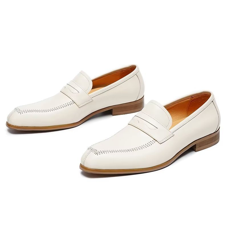 Miesten Juhlakengät Kohokuvioidut Elegance-slip-on-neliömäiset Mekkokengät - Valkoinen