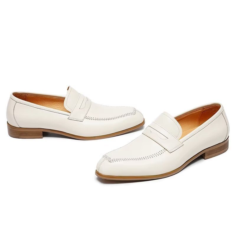 Miesten Juhlakengät Kohokuvioidut Elegance-slip-on-neliömäiset Mekkokengät - Valkoinen