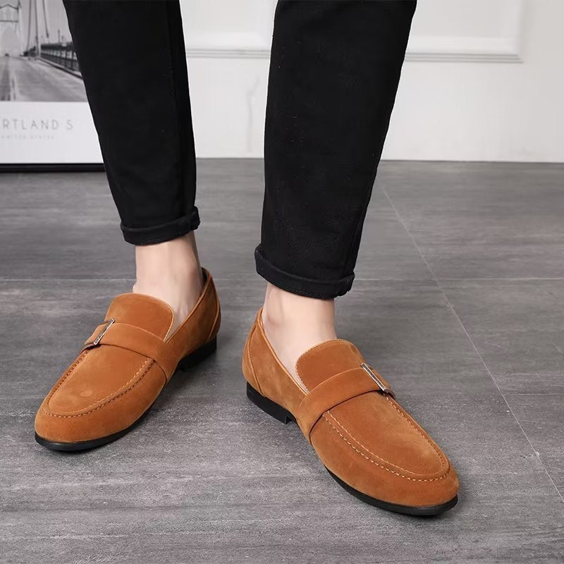 Miesten Loaferit Muodikkaat Kohokuvioidut - Ruskea