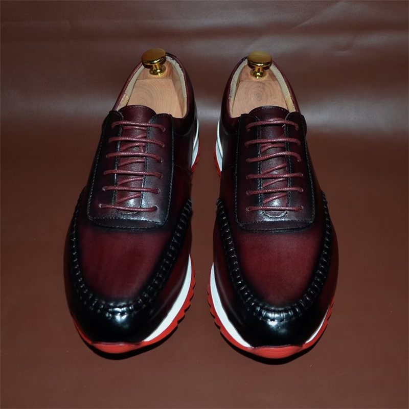 Miesten Vapaa-ajan Kengät Exotic Smooth Slip-on Mekkokengät - Ruskea