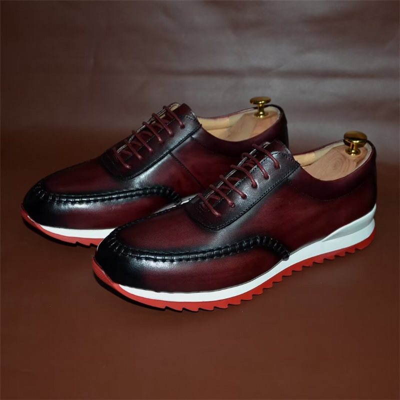 Miesten Vapaa-ajan Kengät Exotic Smooth Slip-on Mekkokengät - Ruskea